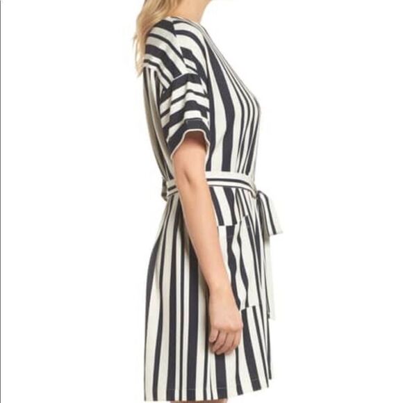 Felicity & Coco Sterling W/Tie Dress Size Large. - Picture 2 of 8